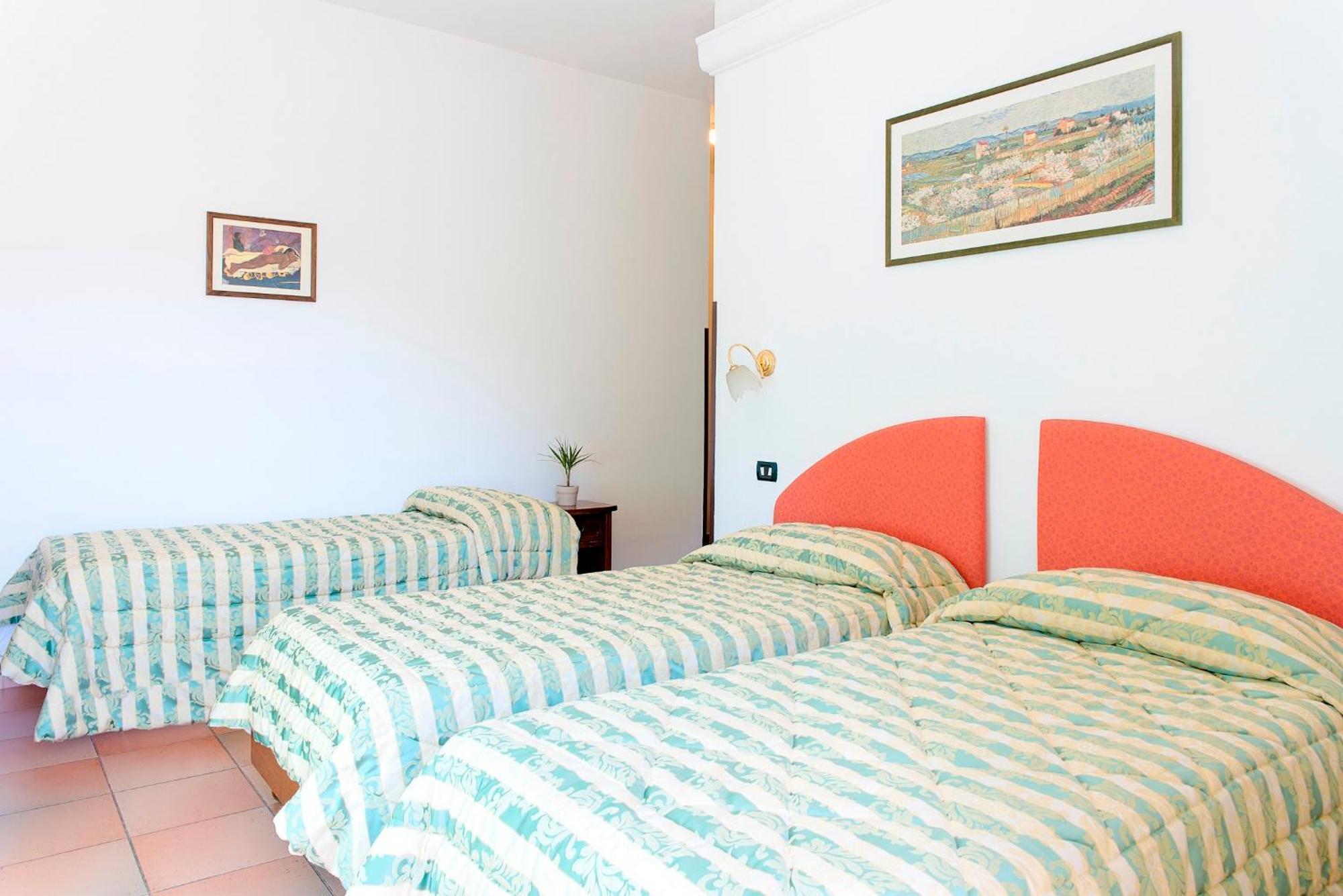 Hotel Ristorante Da Carlos Santa Maria Giudice Eksteriør billede